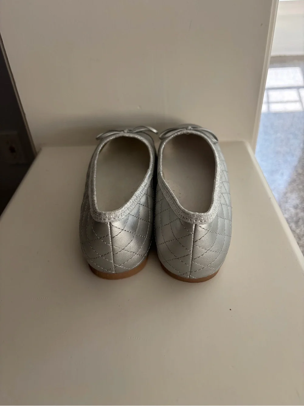 L'Amour Silver Girls Bow Ballet Flats